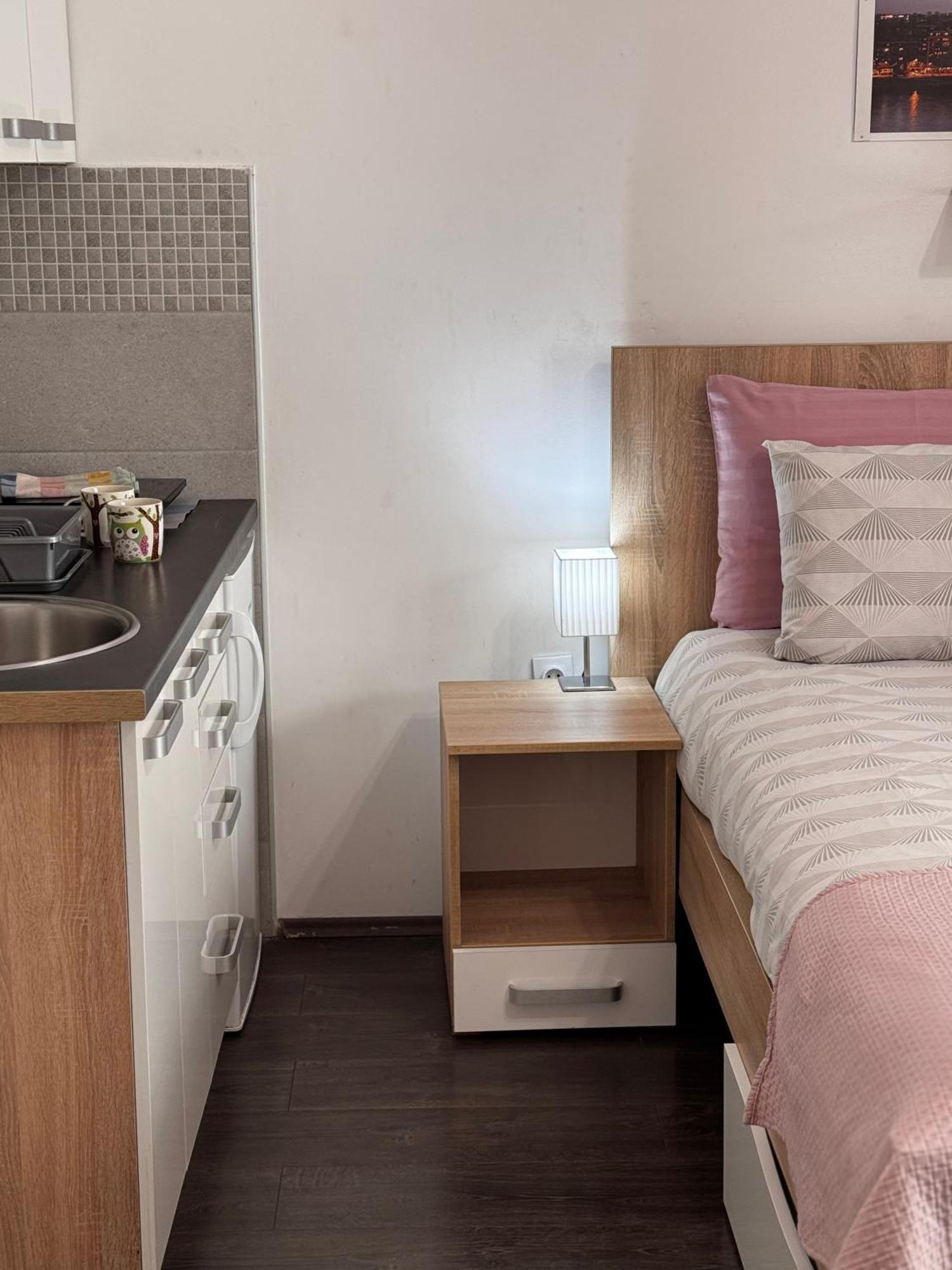 Post Apartmani A-1 Novi Sad Extérieur photo
