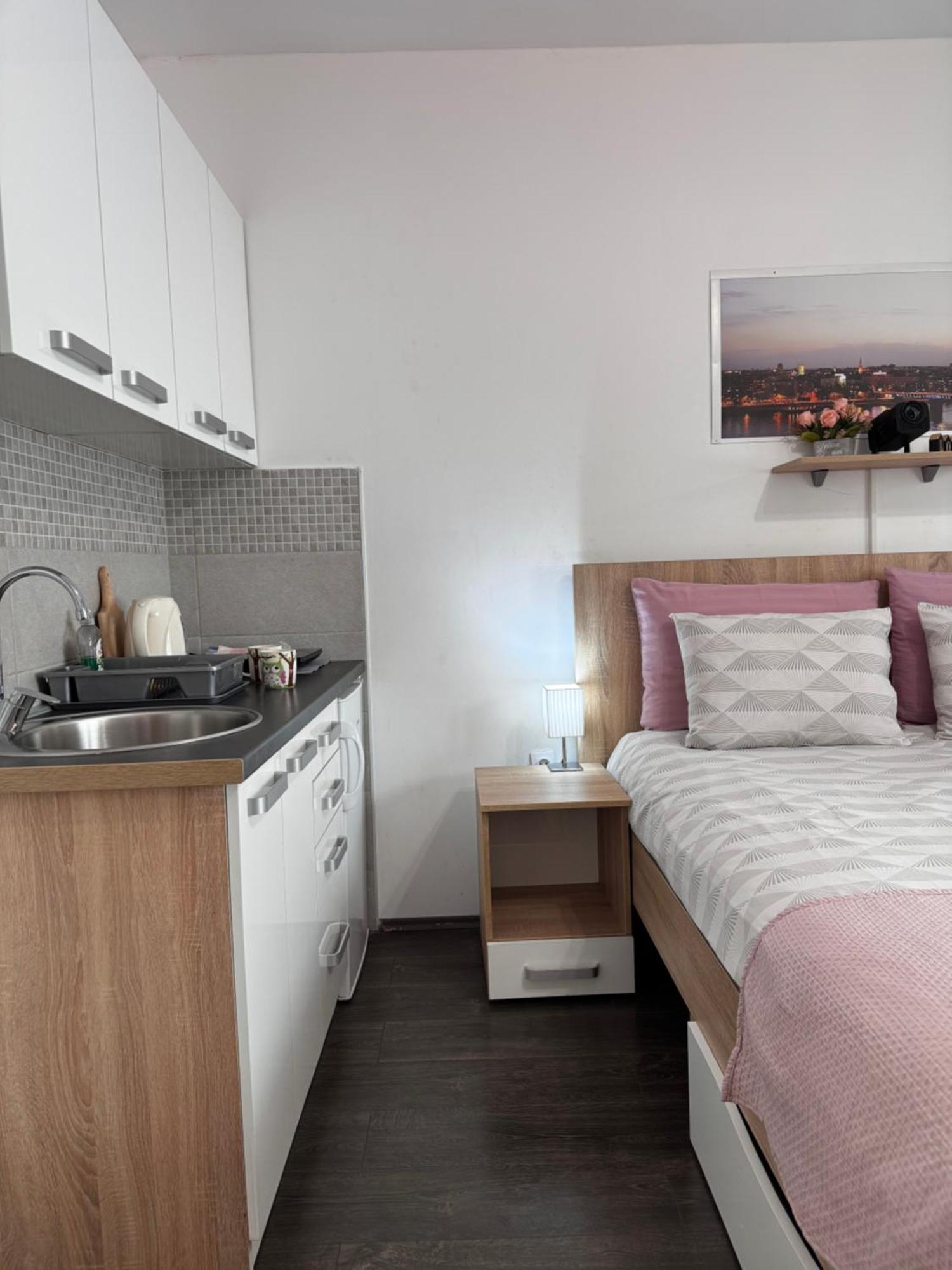 Post Apartmani A-1 Novi Sad Extérieur photo